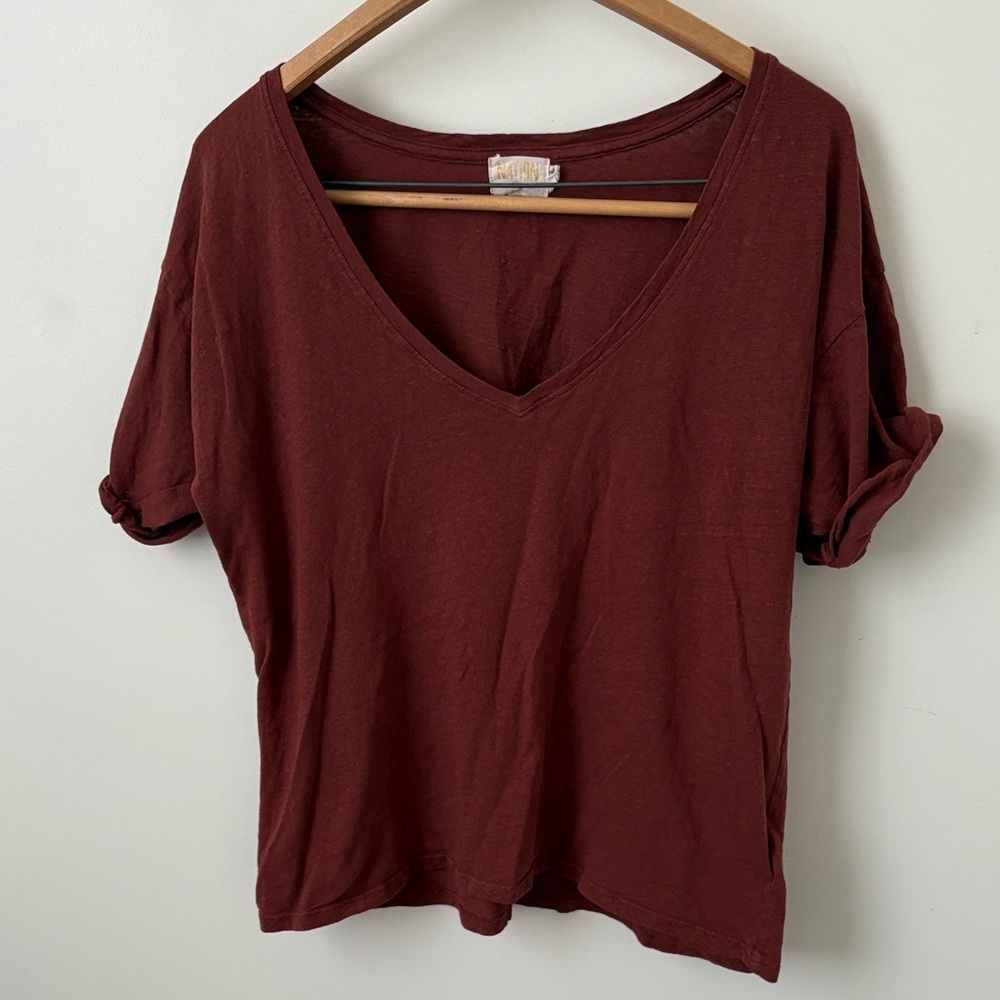 Nation v neck slub t